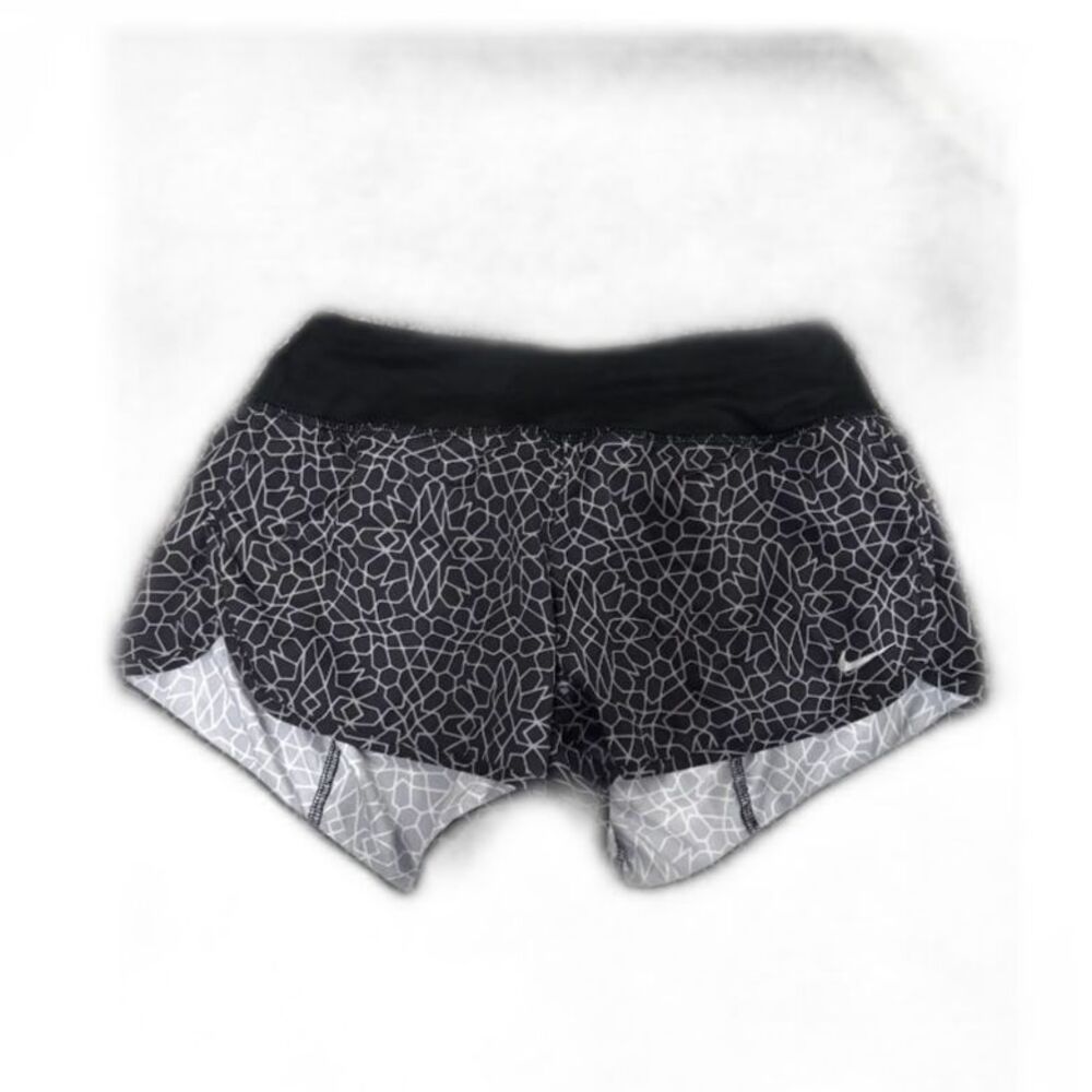 Nike Dri-FIT black and white Starglass Printed Running Shorts S